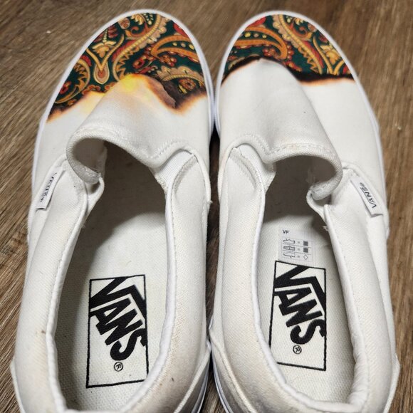 🛹🔥BRAND NEW! Vans🔥🛹Classic SlipOn "Big Reveal" Shoes Flame Fire Paisley W7.5 - Picture 3 of 5